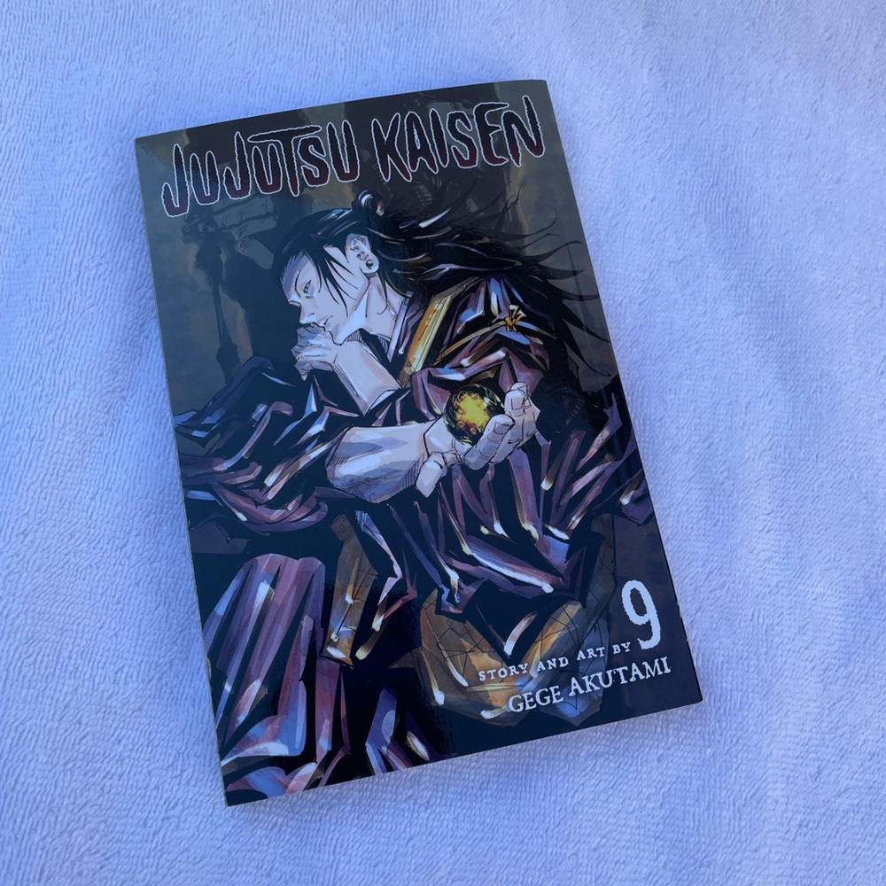 Jujutsu Kaisen paperback book #9 by Gege Akutami